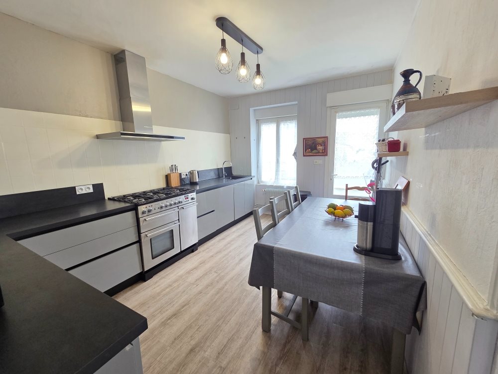 Maison à vendre, 190m², Treffiagat