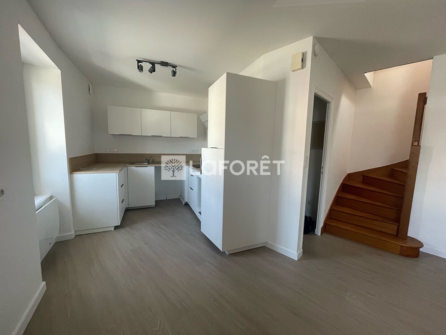 Appartement à louer, 55m², Plonéour-Lanvern