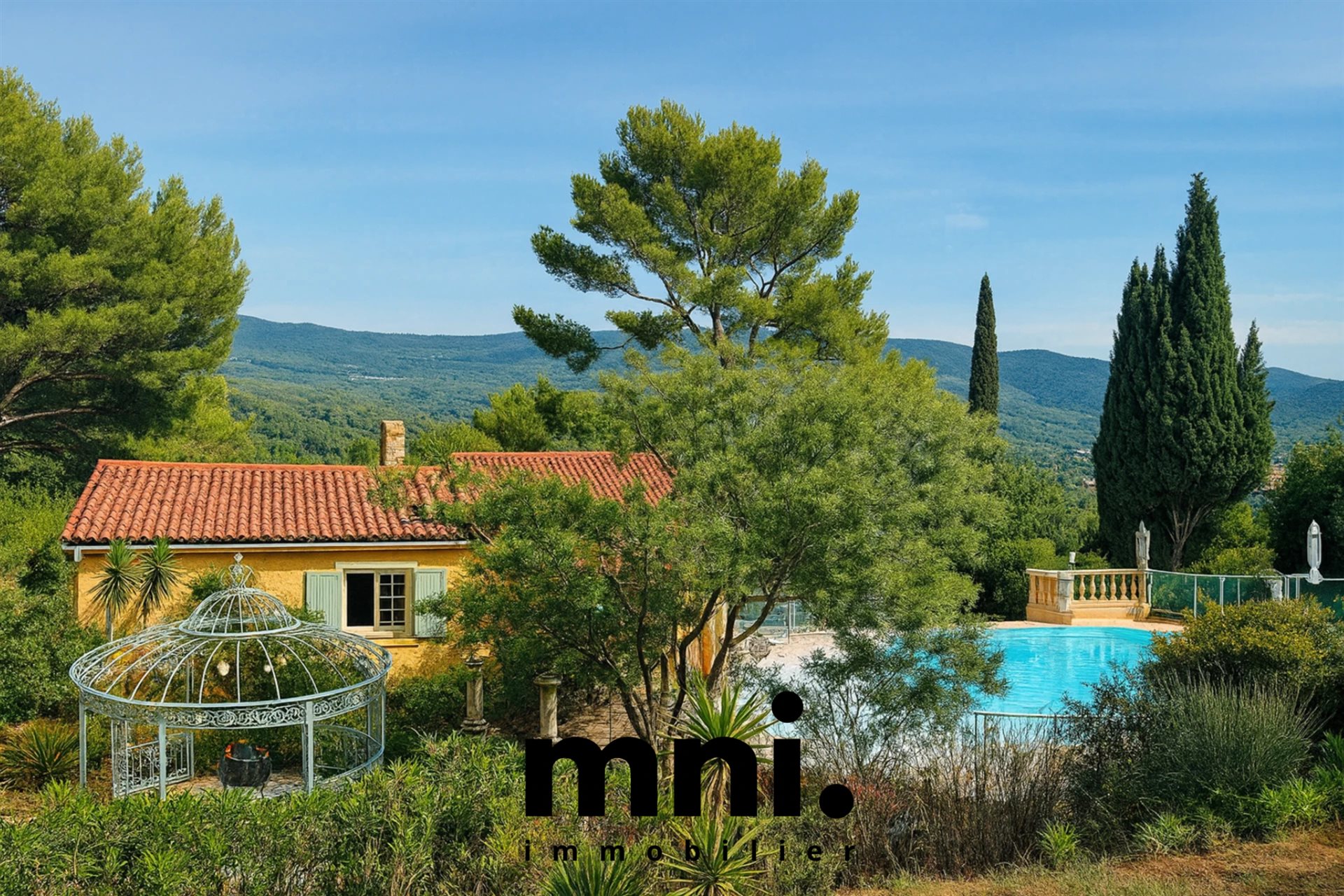 Maison à vendre, 266m², Evenos