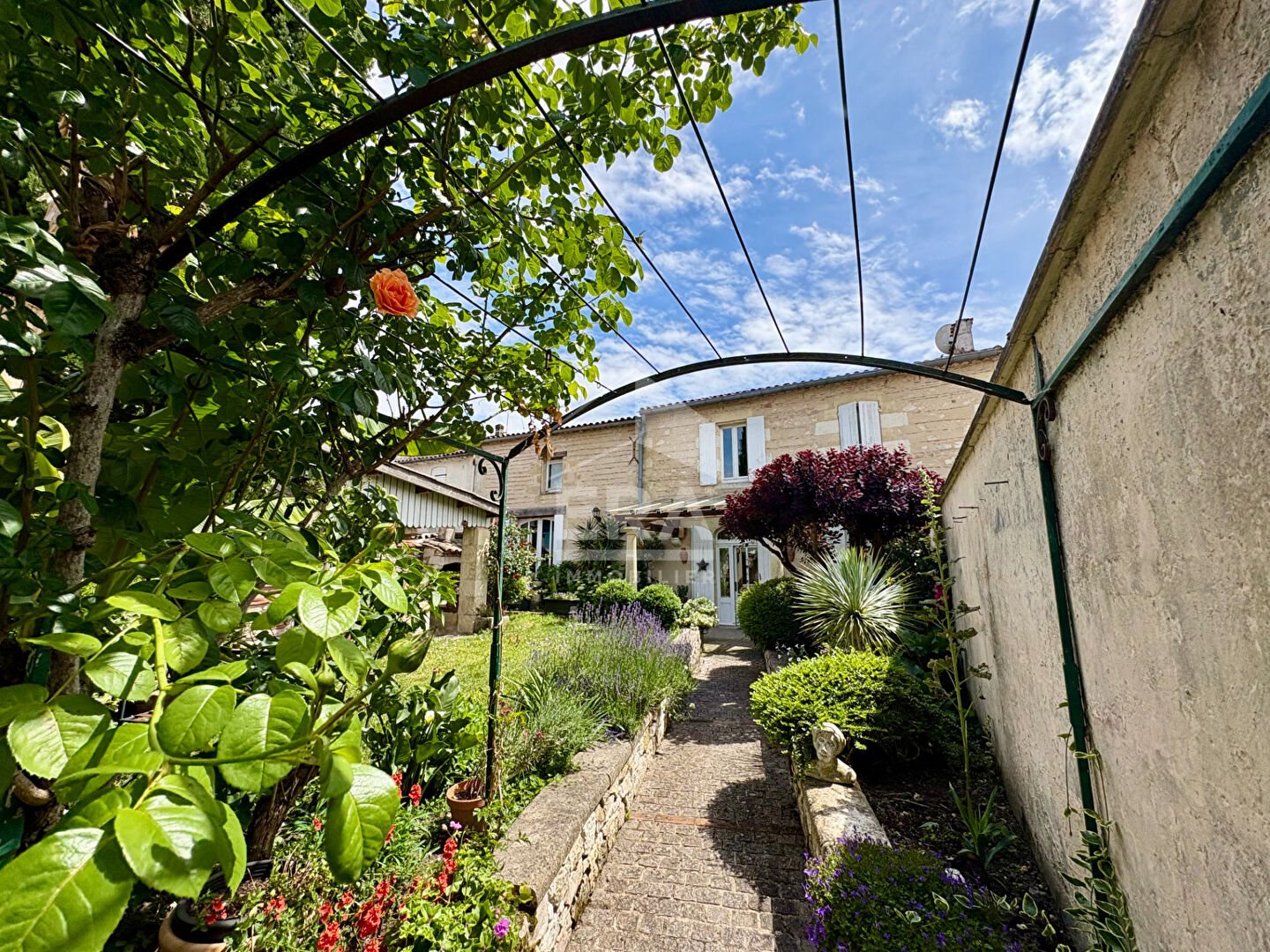 Maison à vendre, 251m², Port-Sainte-Foy-et-Ponchapt