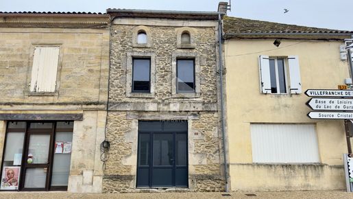 Maison 150 m² · à Saint-Méard-de-Gurçon · 150 m² · 75 000 €