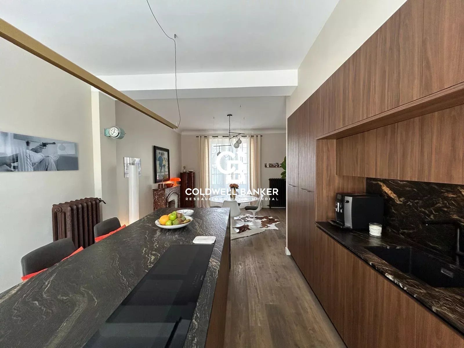 Purchase: House (44100) - Vue 4
