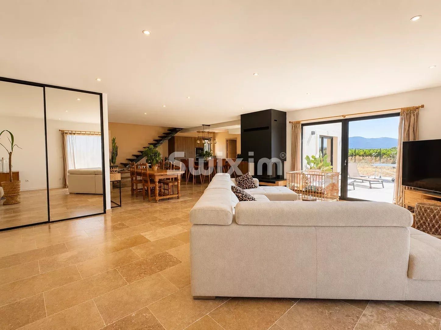 Maison à vendre, 225m², Grignan