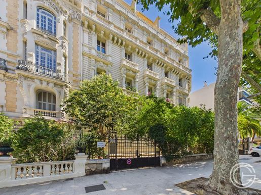 Appartement 6 pièces 202 m² · à Nice · 202 m² · 1 650 000 €