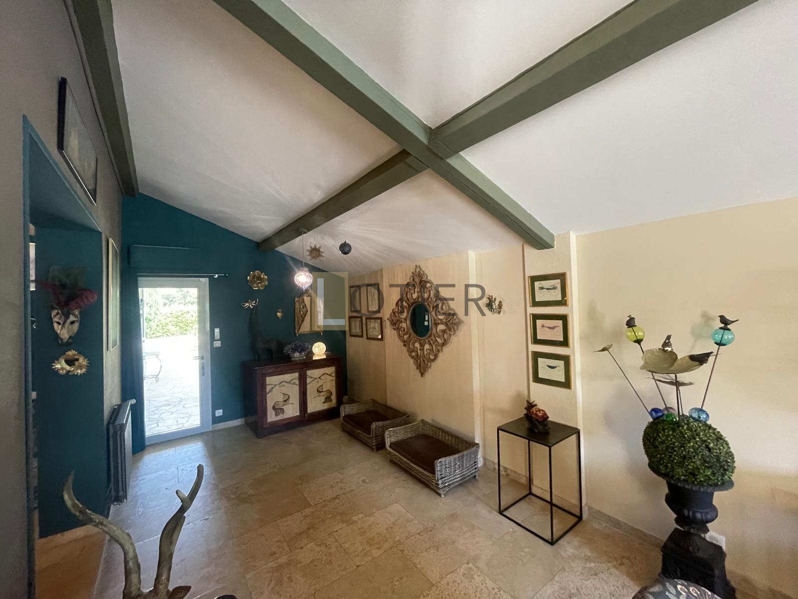 Maison à vendre, 220m², Beaucaire
