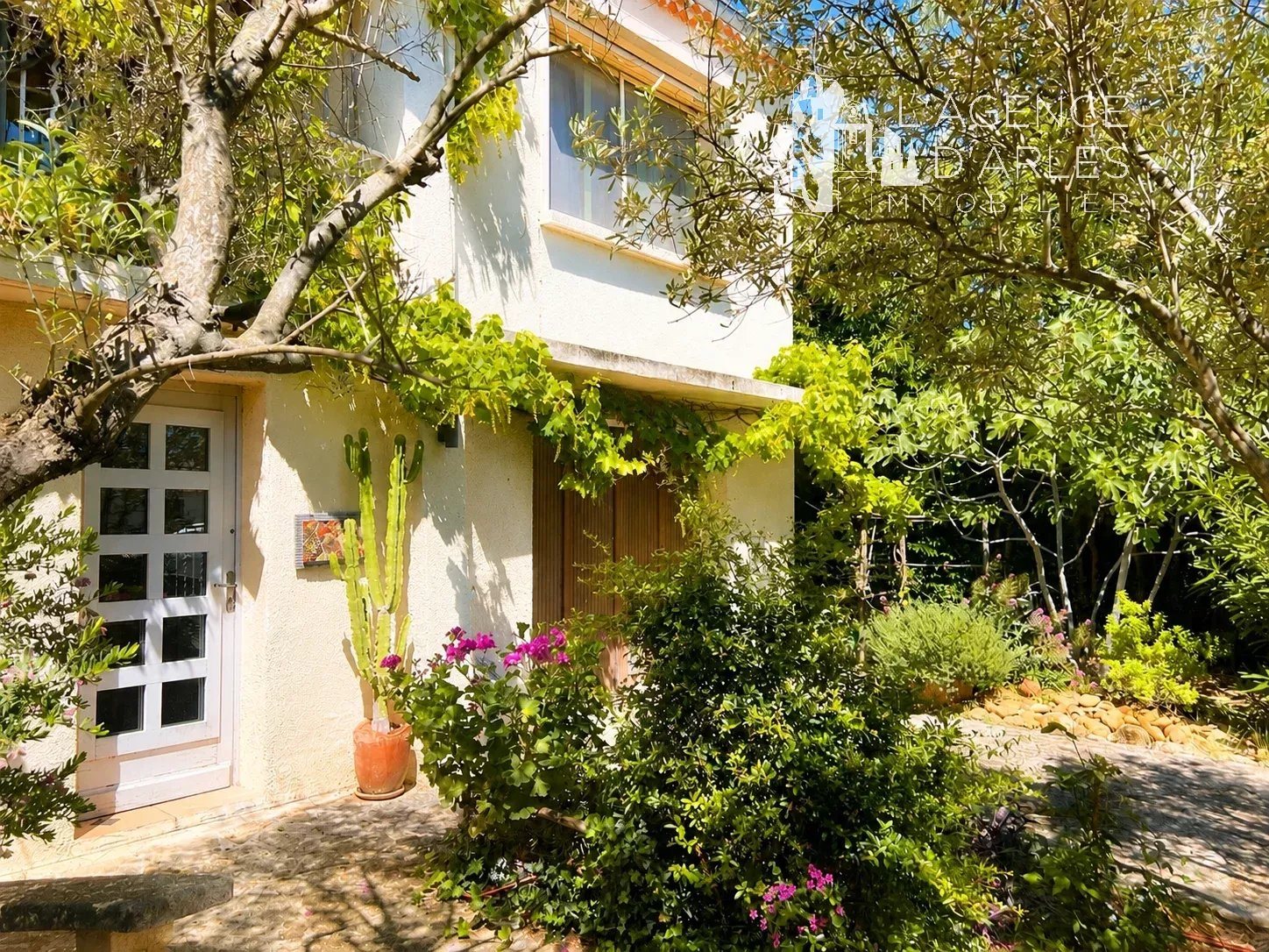 Maison à vendre, 217m², Arles