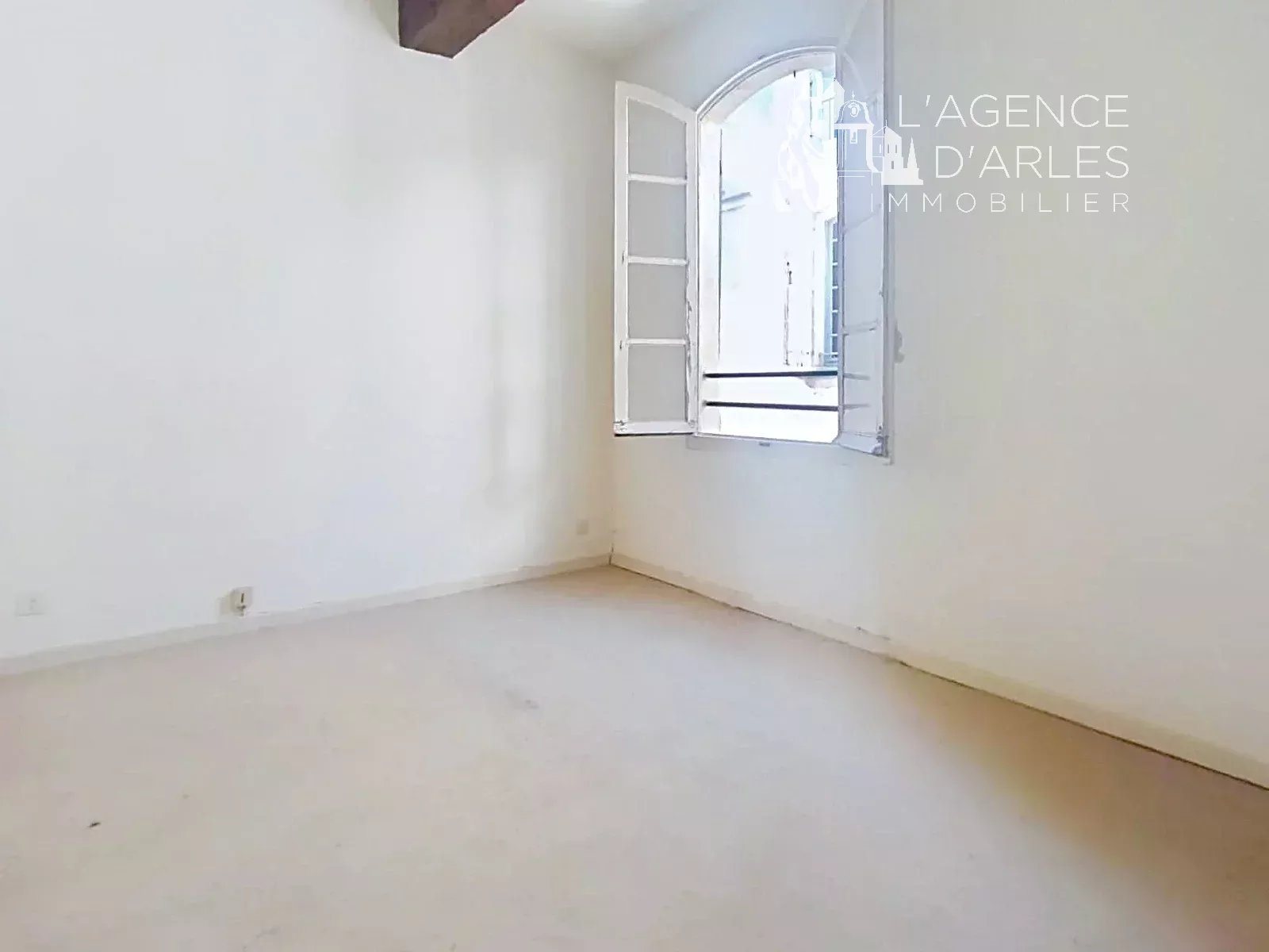 Appartement à vendre, 66m², Arles