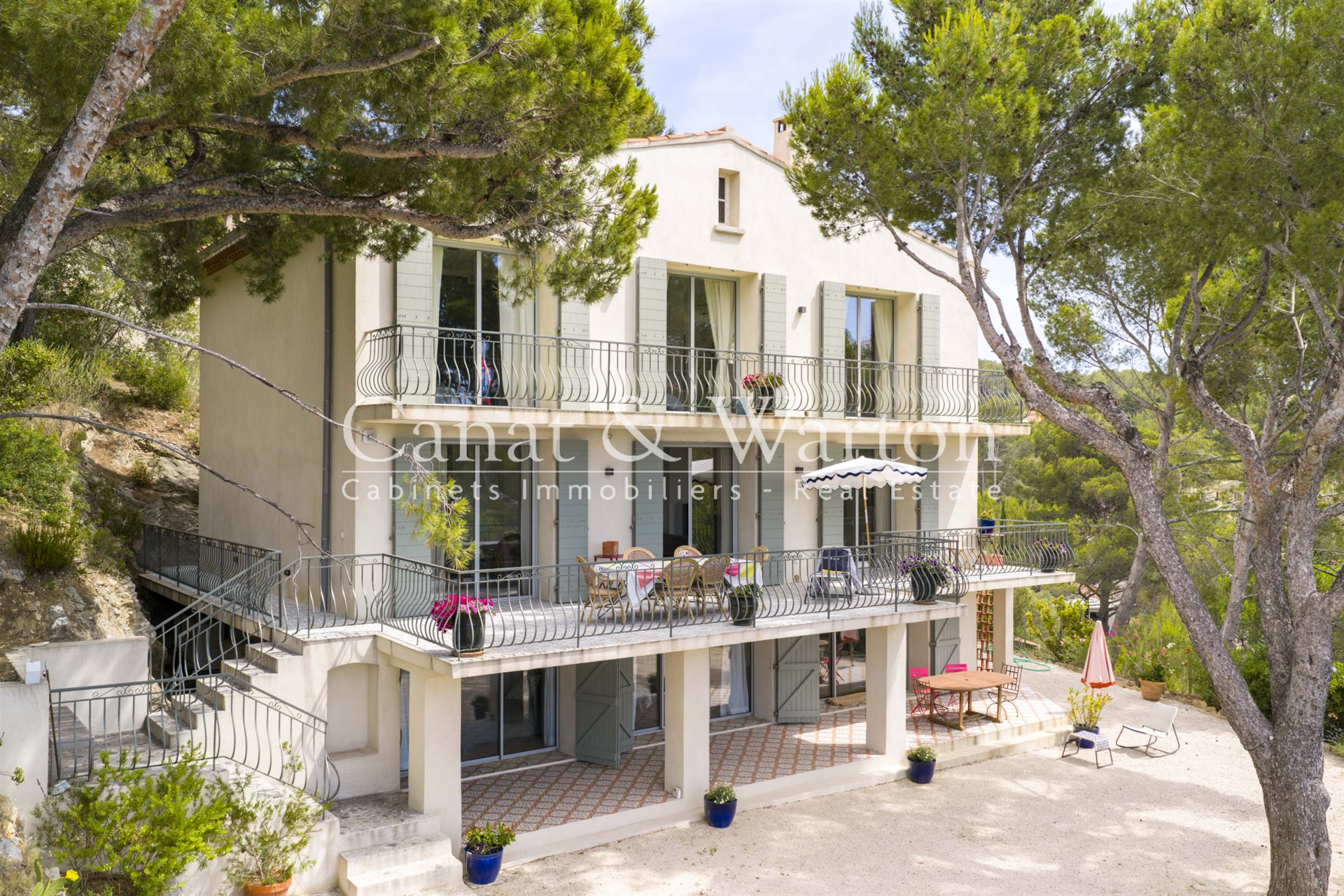 Maison à vendre, 270m², Saint-Cyr-sur-Mer