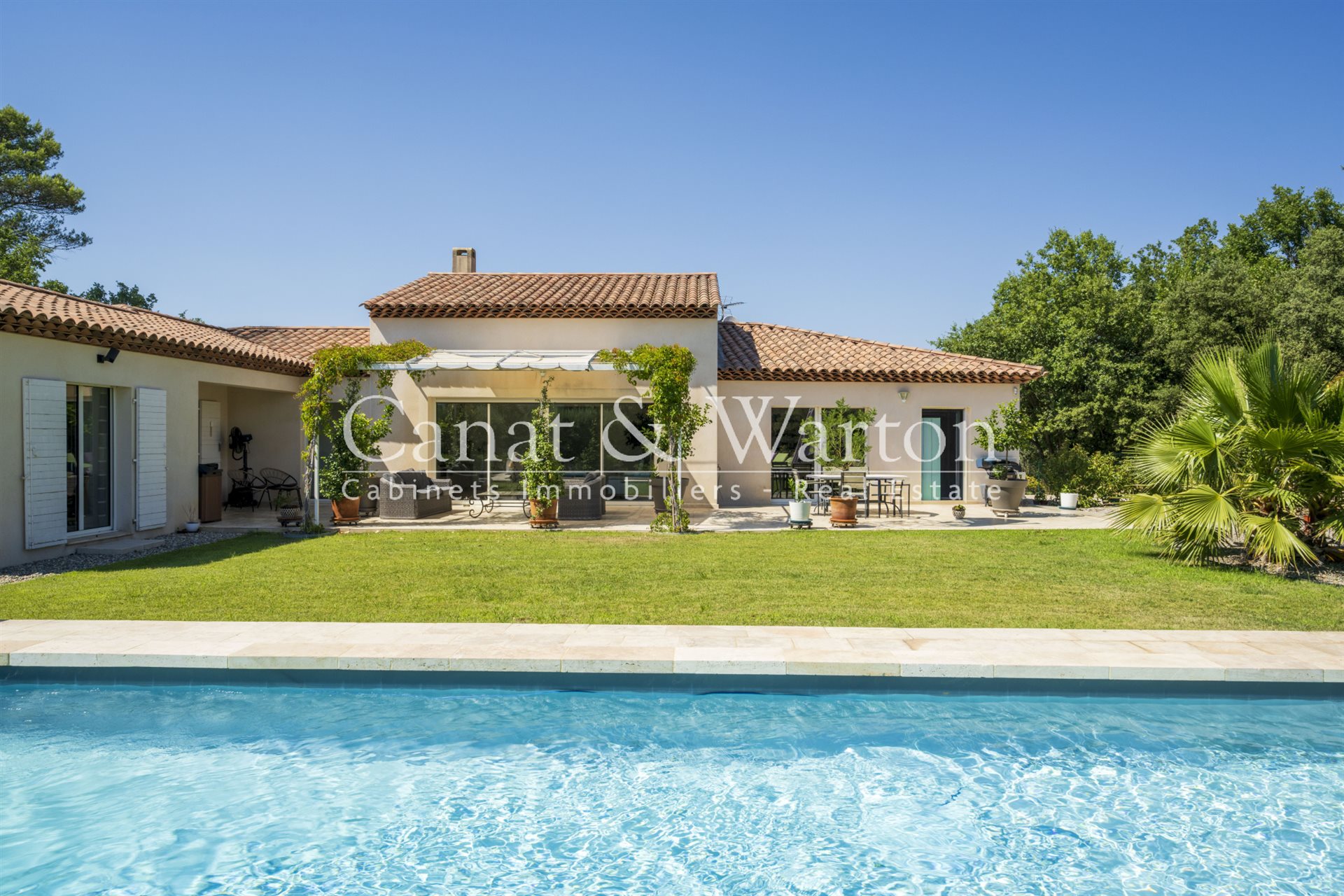 Maison à vendre, 290m², Brignoles