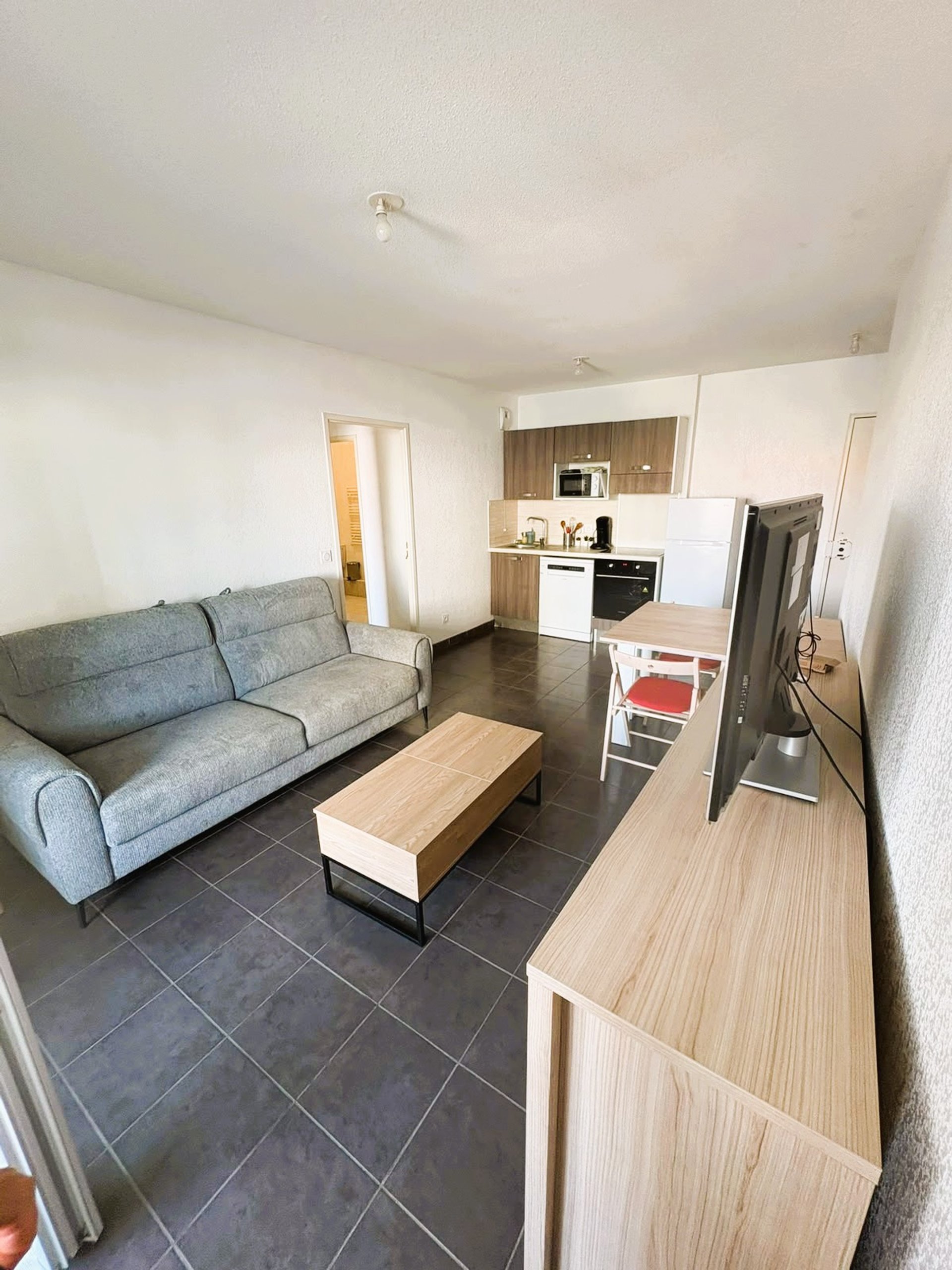 Appartement à louer, 40m², Marseille 3ème