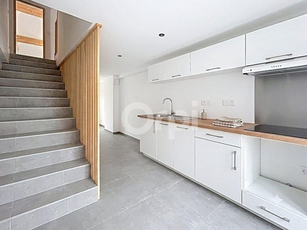 Maison à louer, 63m², Canohès