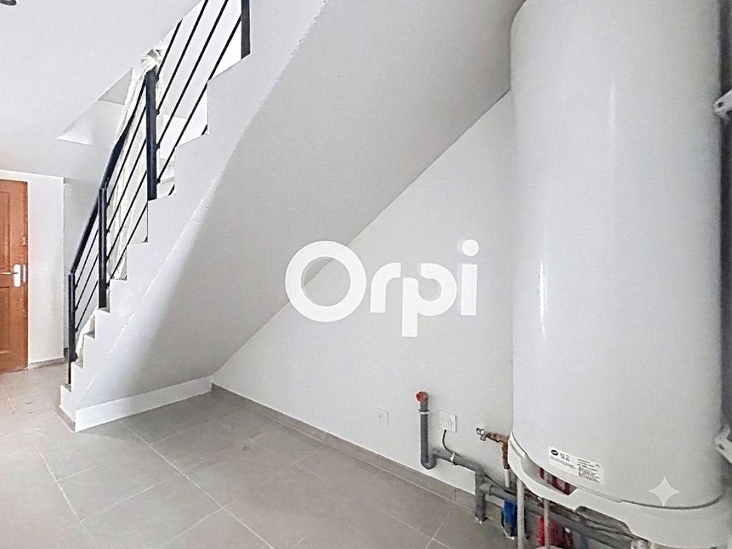 Maison à louer, 63m², Canohès
