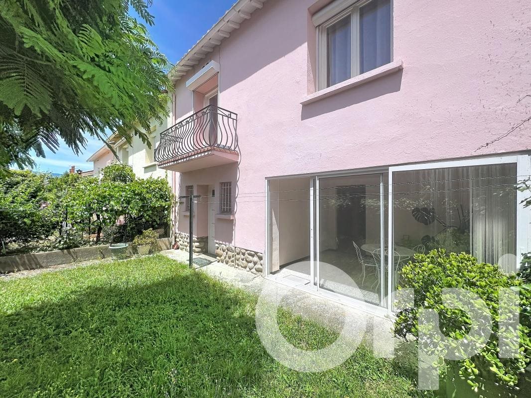 Maison à vendre, 77m², Prades