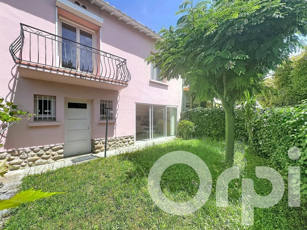 Maison à vendre, 77m², Prades