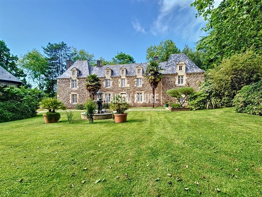 Maison 13 pièces 365 m² · à Bécherel · 365 m² · 1 196 000 €