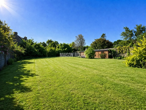Terrain 895 m² · à Saint-Malo · 895 m² · 786 000 €