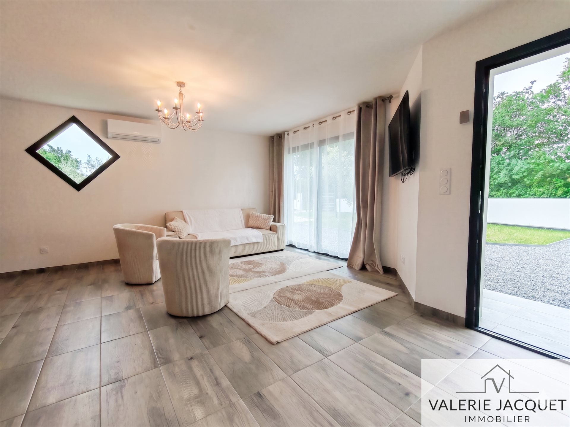 Maison à vendre, 85m², Saint-Pierre-du-Palais