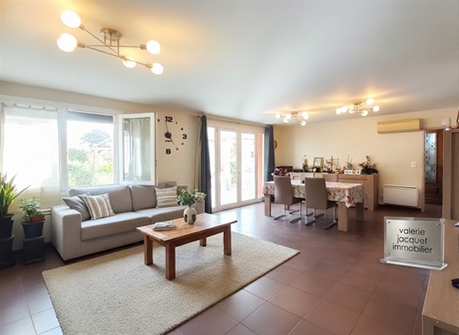 4 pièces 100 m² · à La Roche-Chalais · 100 m² · 169 000 €