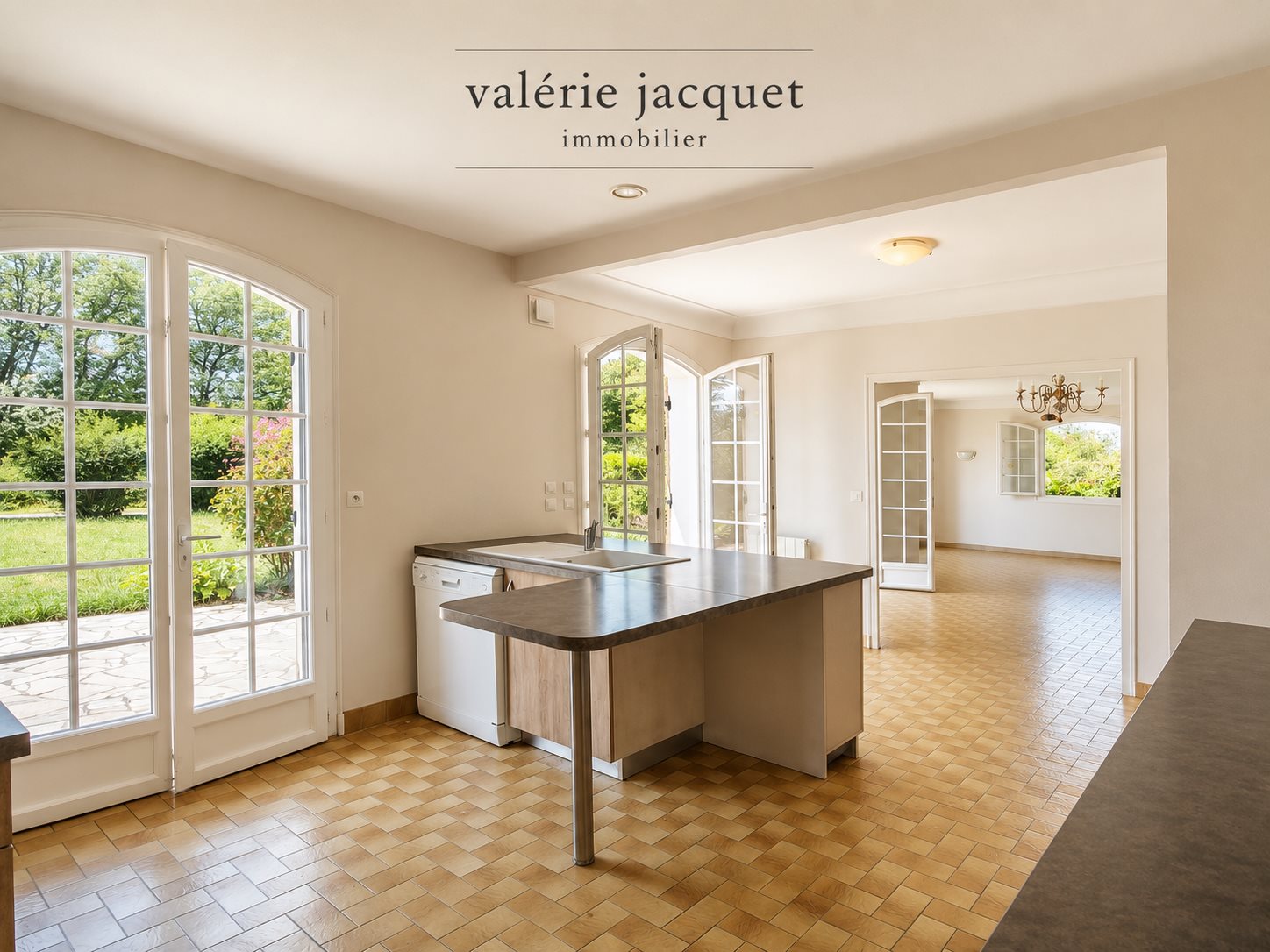Maison à vendre, 150m², Montpon-Ménestérol