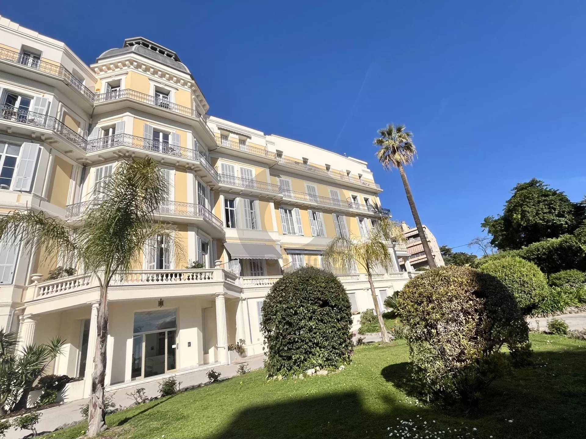 Appartement à vendre, 102m², Menton