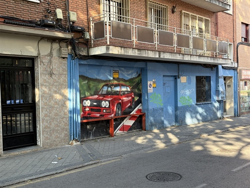 Tienda / local comercial - 276.00 m2