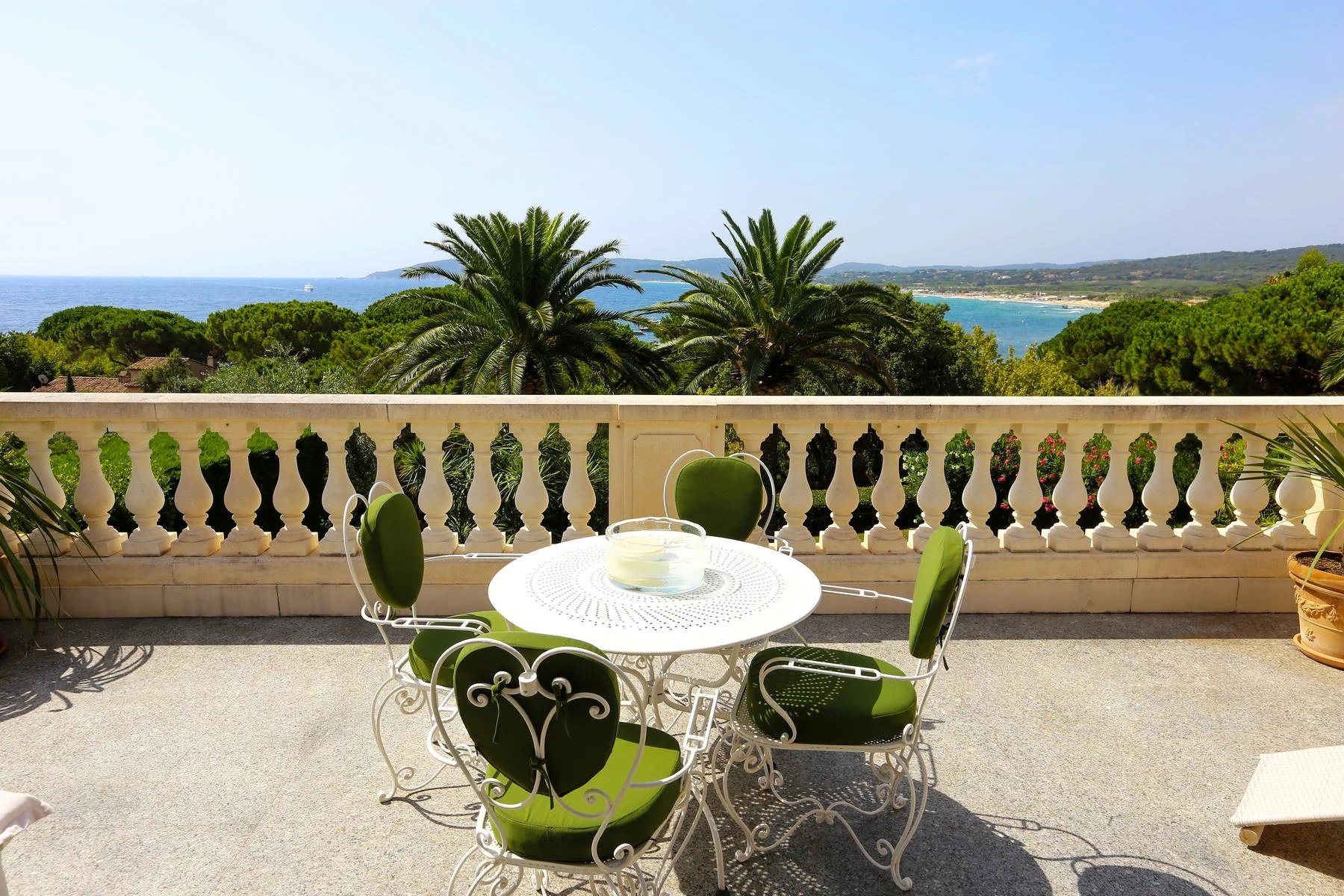Beautiful Villa footsteps from the beach - Vue 2