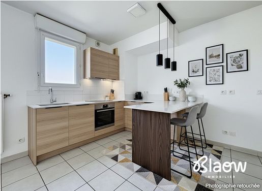 Appartement 4 pièces 81 m² · à Vaulx-en-Velin · 81 m² · 175 000 €
