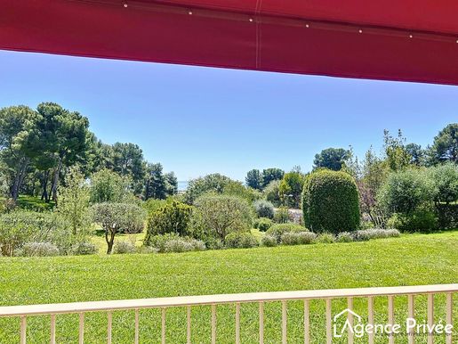 Appartement 5 pièces 111 m² · à Cagnes-sur-Mer · 111 m² · 695 000 €