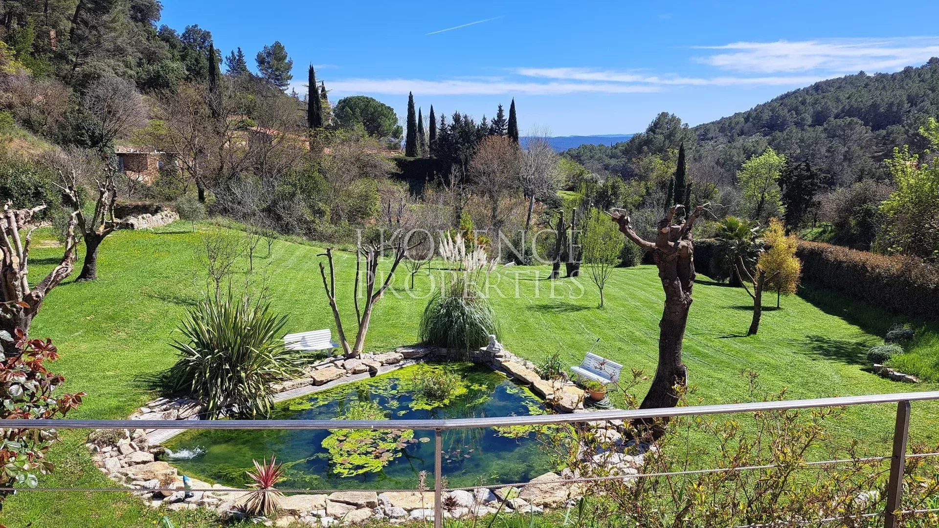 Maison à vendre, 210m², Cotignac