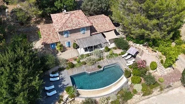Maison à vendre, 130m², Carcès