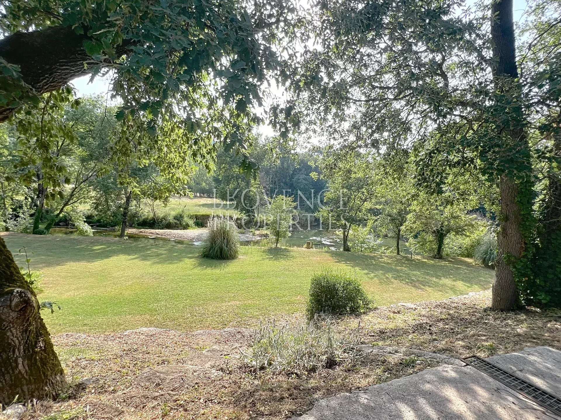 Maison à vendre, 571m², Châteauvert