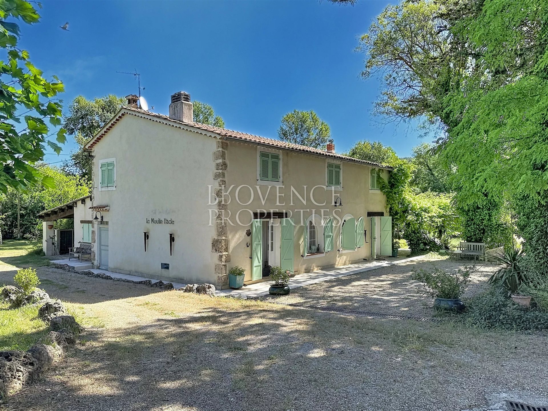Maison à vendre, 330m², Salernes