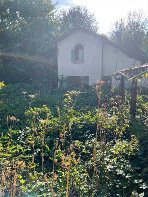 Investisseurs à vos téléphones ! · à Presles · 1 439 m² · 367 500 €