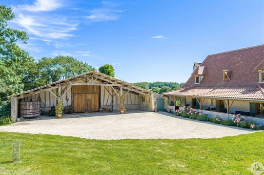 Maison 162 m² · à Lauzun · 162 m² · 630 000 €