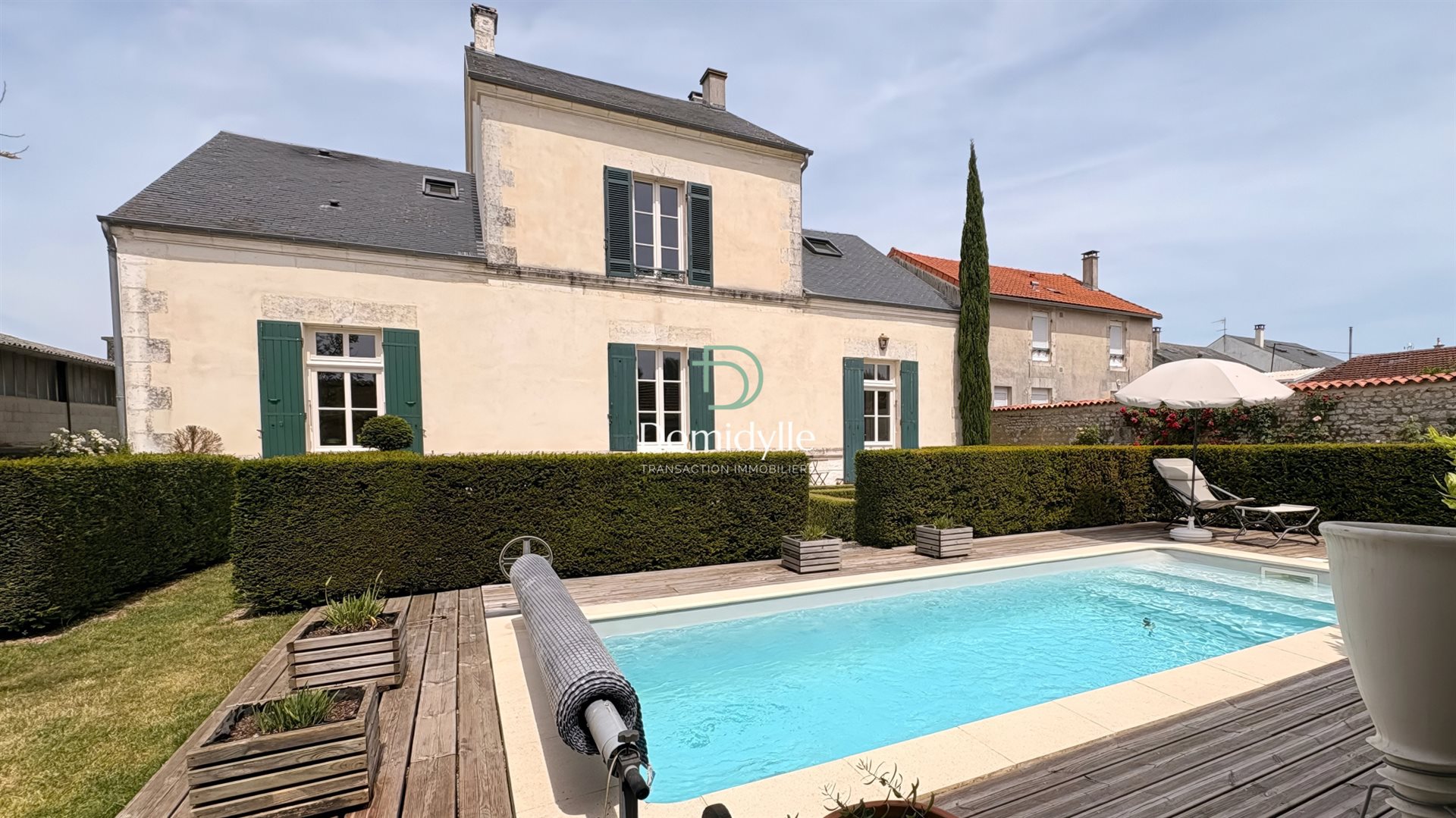 Maison à vendre, 217m², Saint-Jean-d'Angély