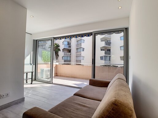 Appartement 1 pièce 37 m² · à Saint-Laurent-du-Var · 37 m² · 185 000 €