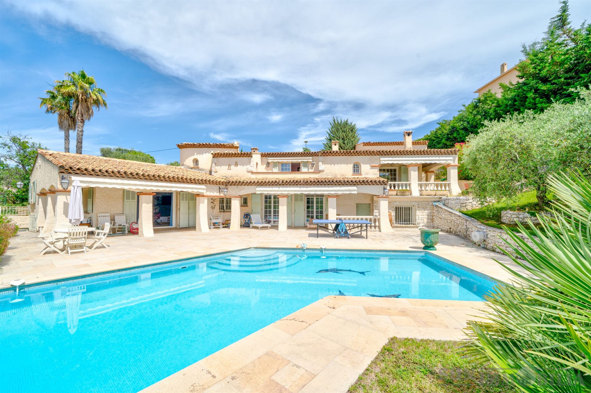 Maison à vendre, 246m², La Gaude