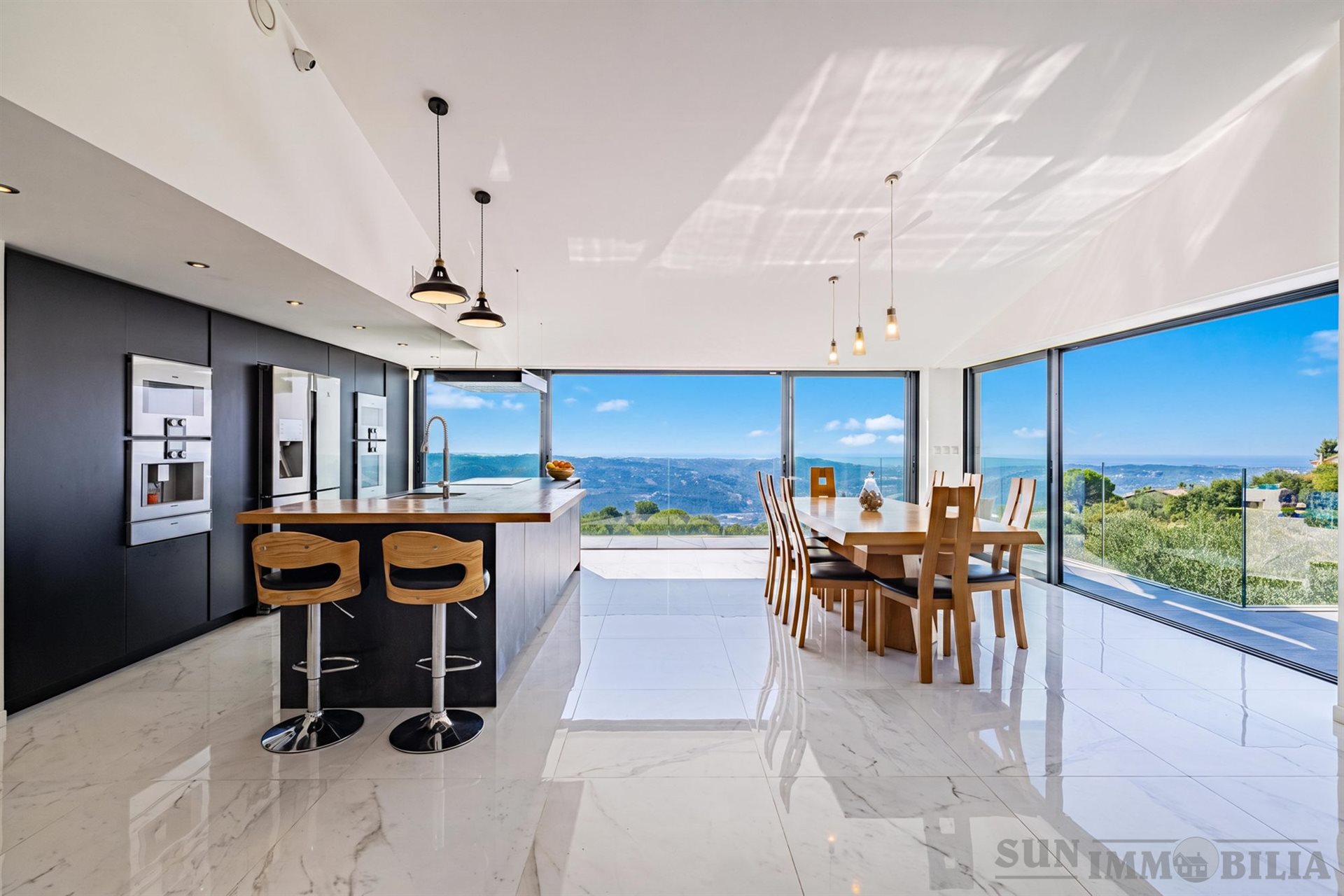Maison à vendre, 240m², Gattières