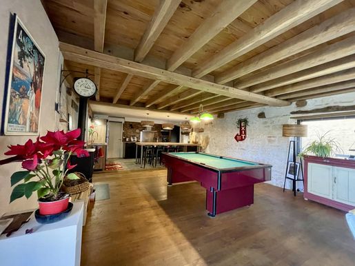 Maison 6 pièces 187 m² · à Andillac · 187 m² · 280 000 €