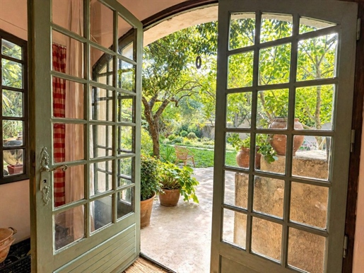 Maison 6 pièces 117 m² · à Avignon · 117 m² · 445 000 €