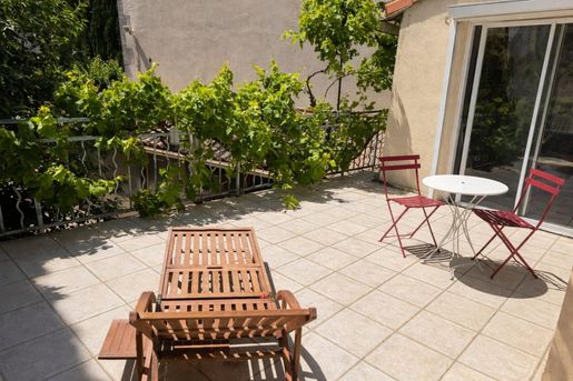 Maison 6 pièces 196 m² · à Avignon · 196 m² · 385 000 €
