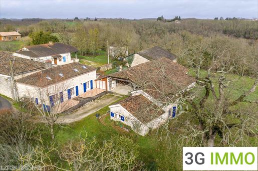 Maison 7 pièces 200 m² · à Sainte-Colombe-de-Villeneuve · 200 m² · 275 000 €