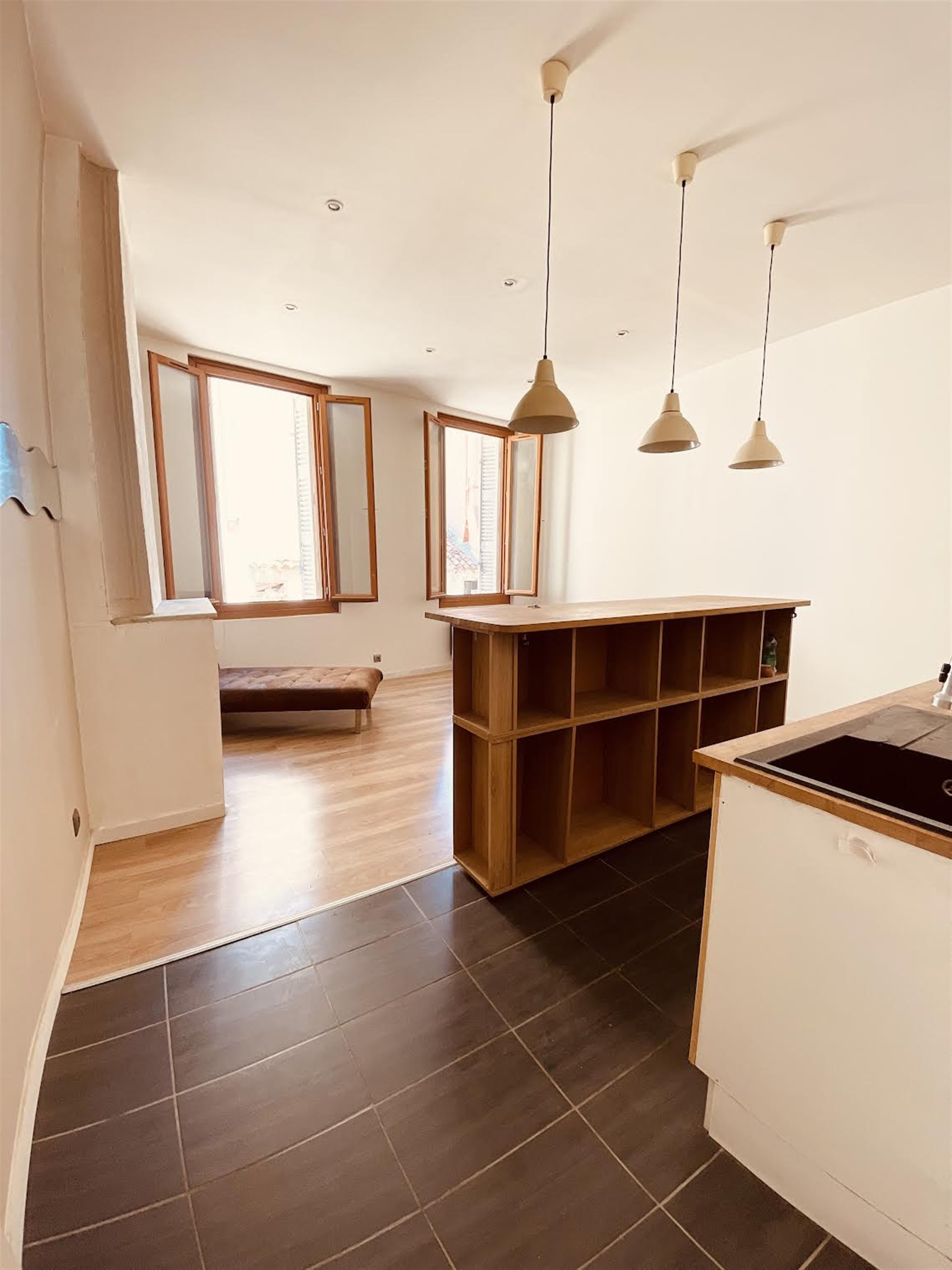 Marseille 2 Panier, 2-room crossing apartment, 37 m² - Vue 5