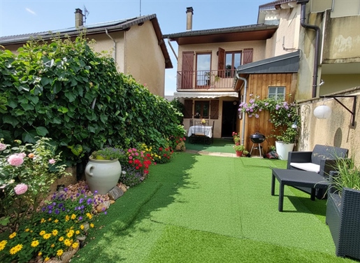 Maison 6 pièces 111 m² · à Porte-de-Savoie · 111 m² · 365 000 €
