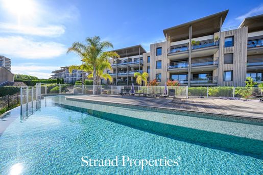 Appartement 5 pièces 159 m² · à Antibes · 159 m² · 1 290 000 €