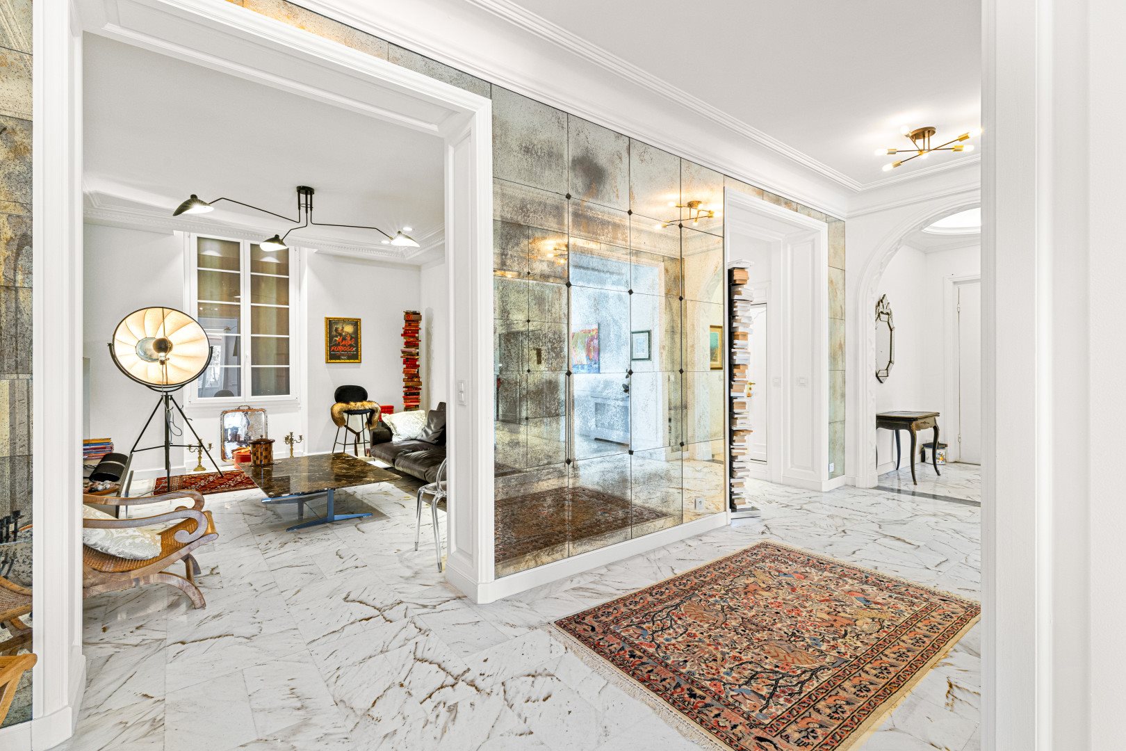 Nice Cimiez Stunning 3-Bedroom Apartment of 187 sqm with Terrace in a Prestigious... - Vue 6