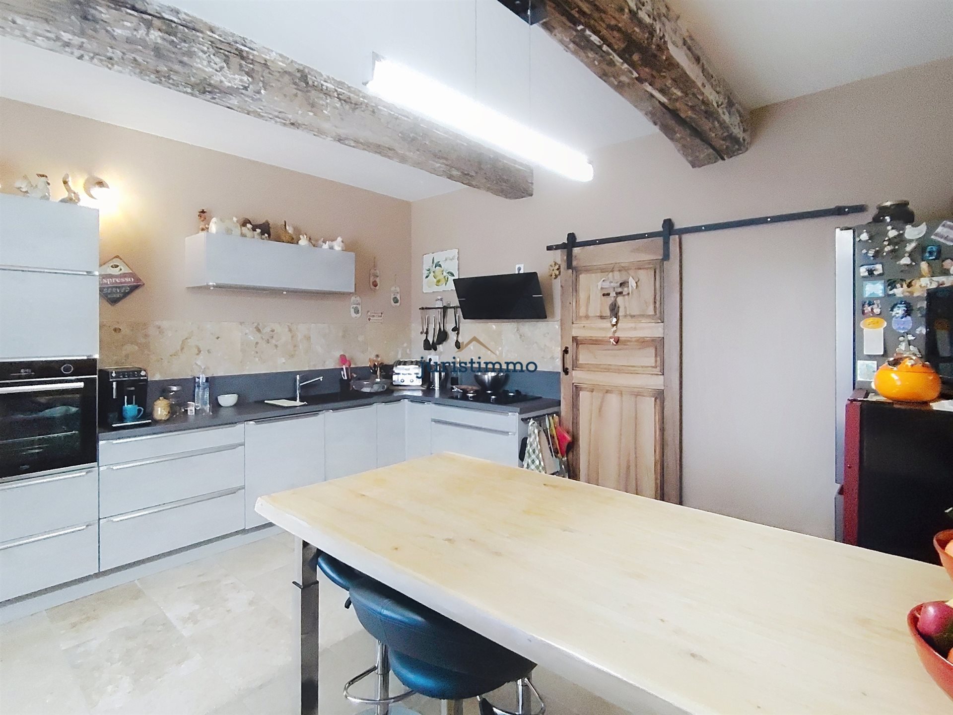 Maison à vendre, 210m², Camaret-sur-Aigues
