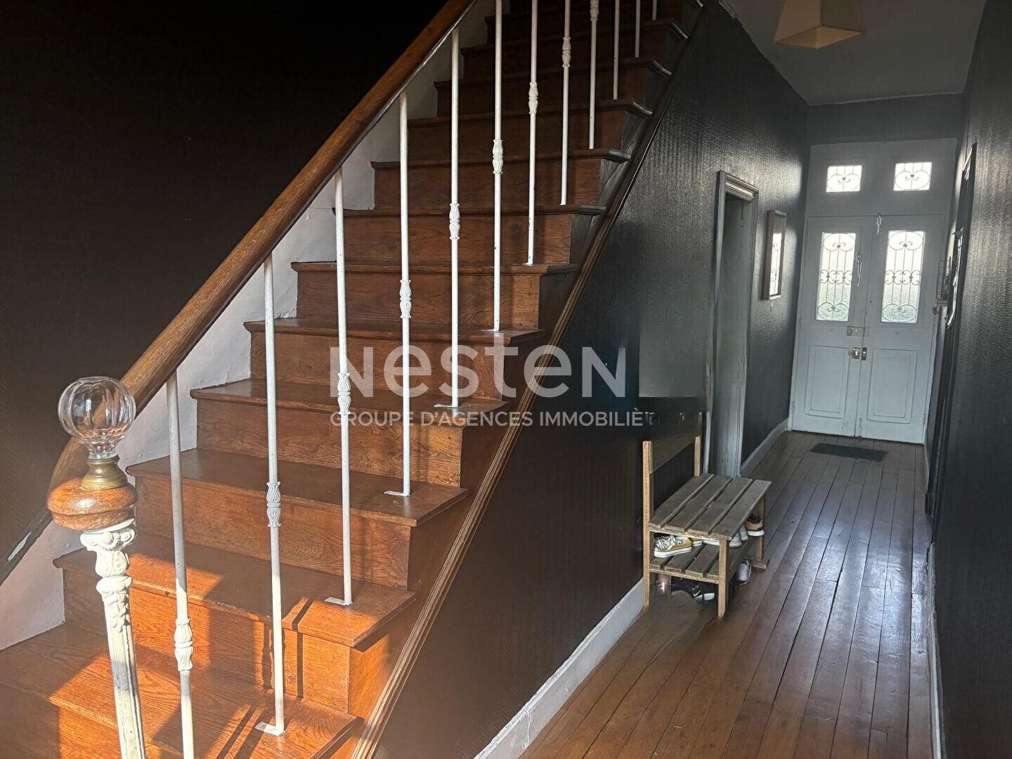 Maison à vendre, 184m², Ussel