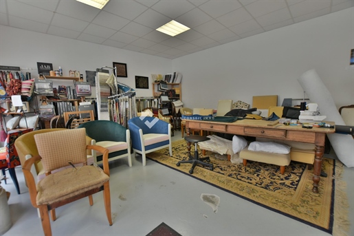 Local commercial 5 pièces 120 m² · à Montfort-en-Chalosse · 120 m² · 270 000 €