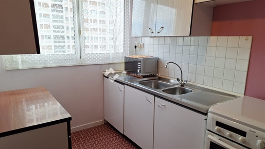4 pièces 88 m² · à Poitiers · 88 m² · 93 000 €